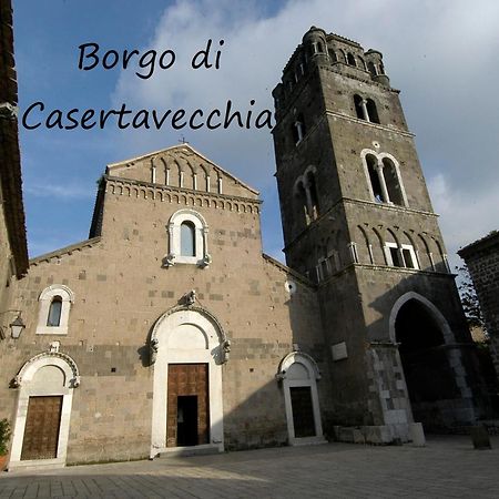 Ab House Caserta - Reggia Di Caserta E Stazione Fs A Cinque Minuti In Auto Exterior foto